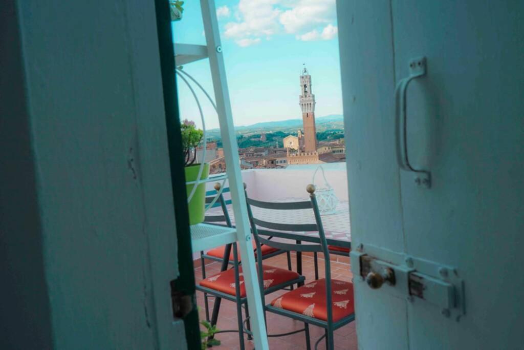 Bv Apartment Siena Buitenkant foto